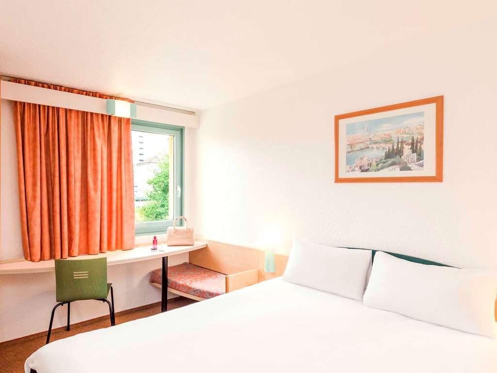 ไอบิส เมตซ์ ซองทร์ กาเทดราล Hotel เมซ์ ห้อง รูปภาพ